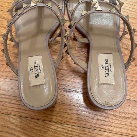 Valentino Taupe Leather Rockstud Block Heel Mules - Picture 3 of 6